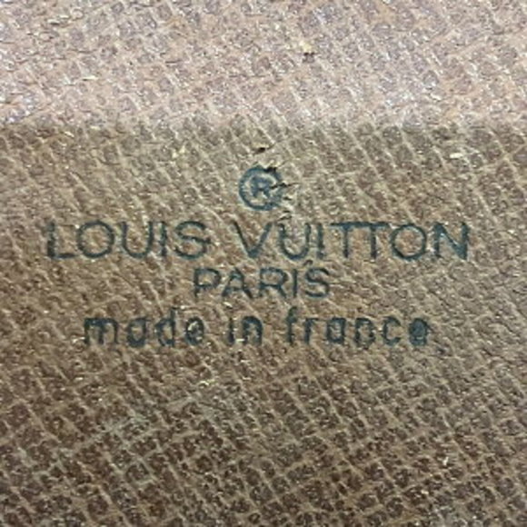 Louis Vuitton Monogram Saint Cloud Shoulder Bag - Picture 4 of 8